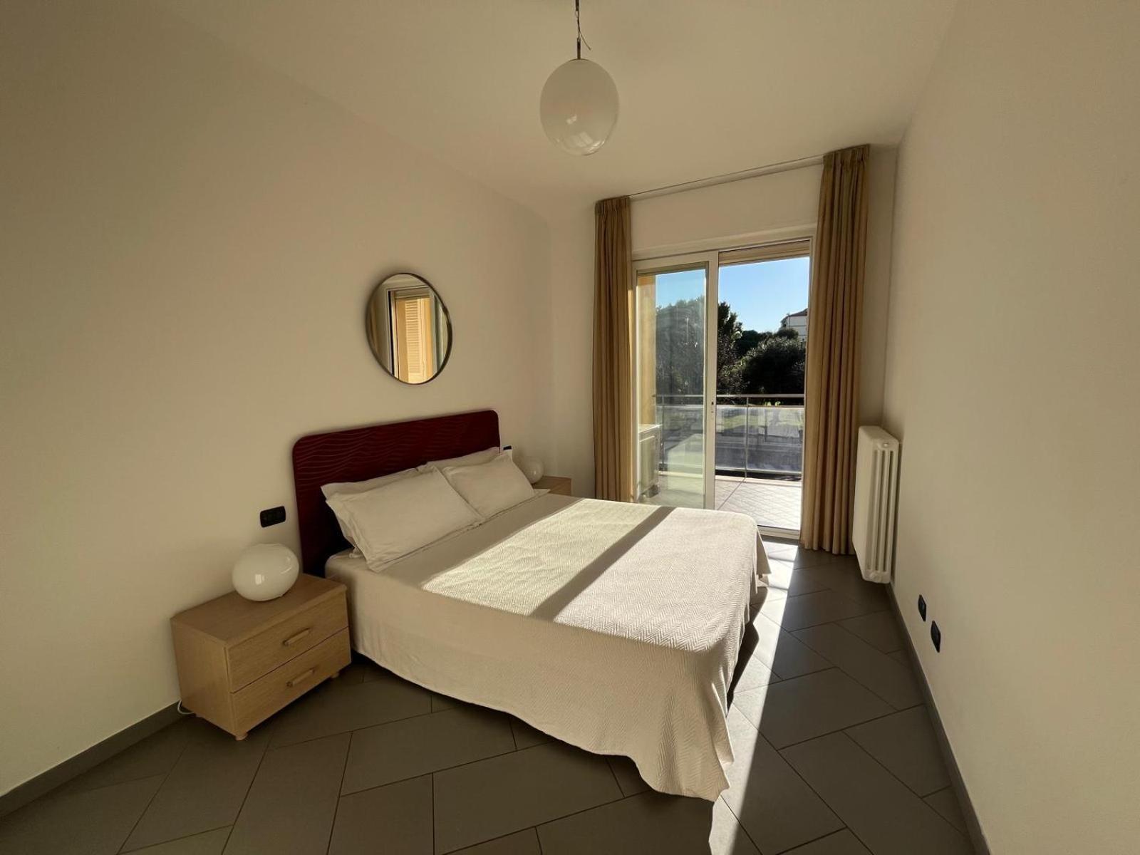Dea Apartments Albenga Luaran gambar