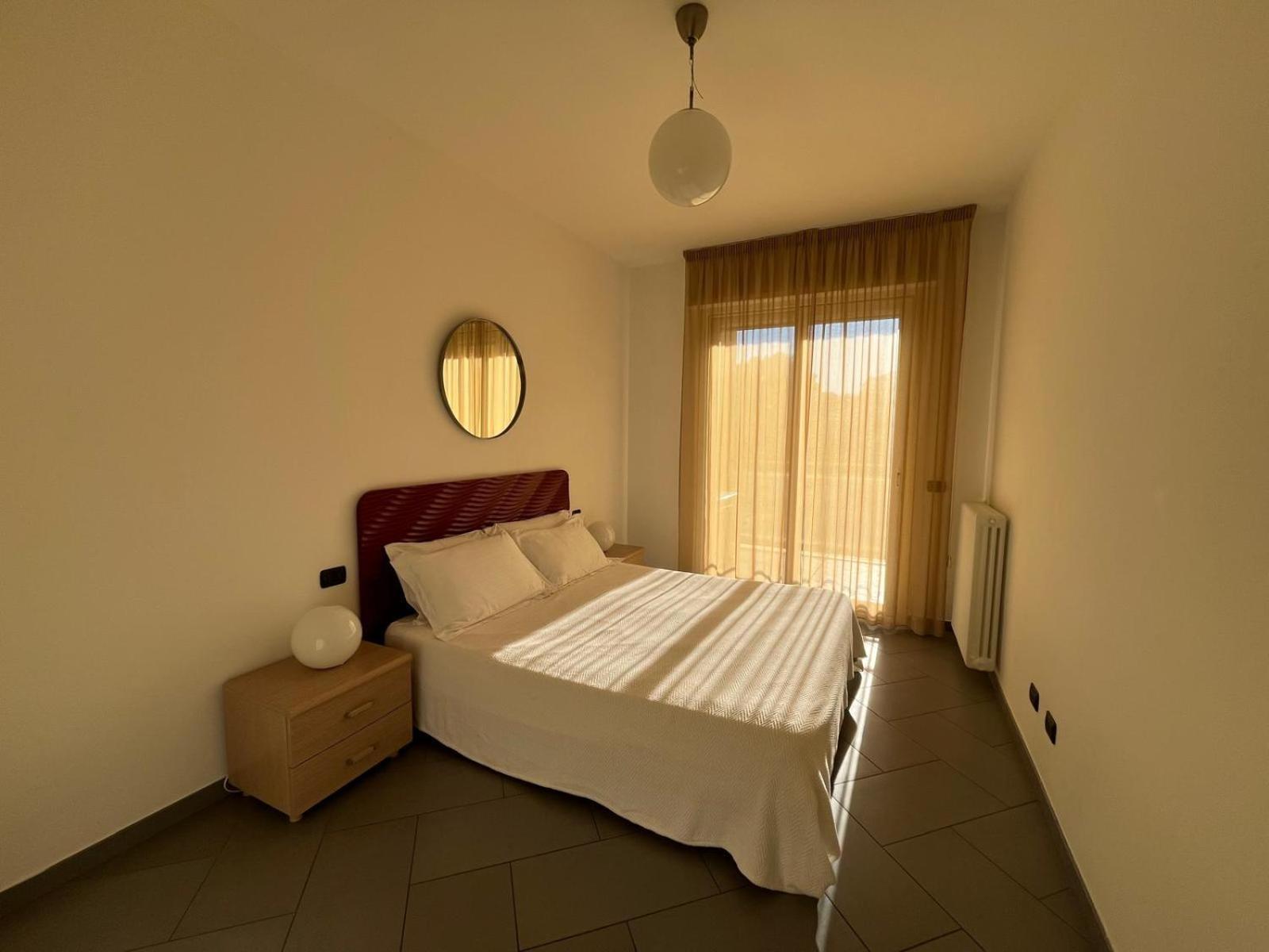 Dea Apartments Albenga Luaran gambar