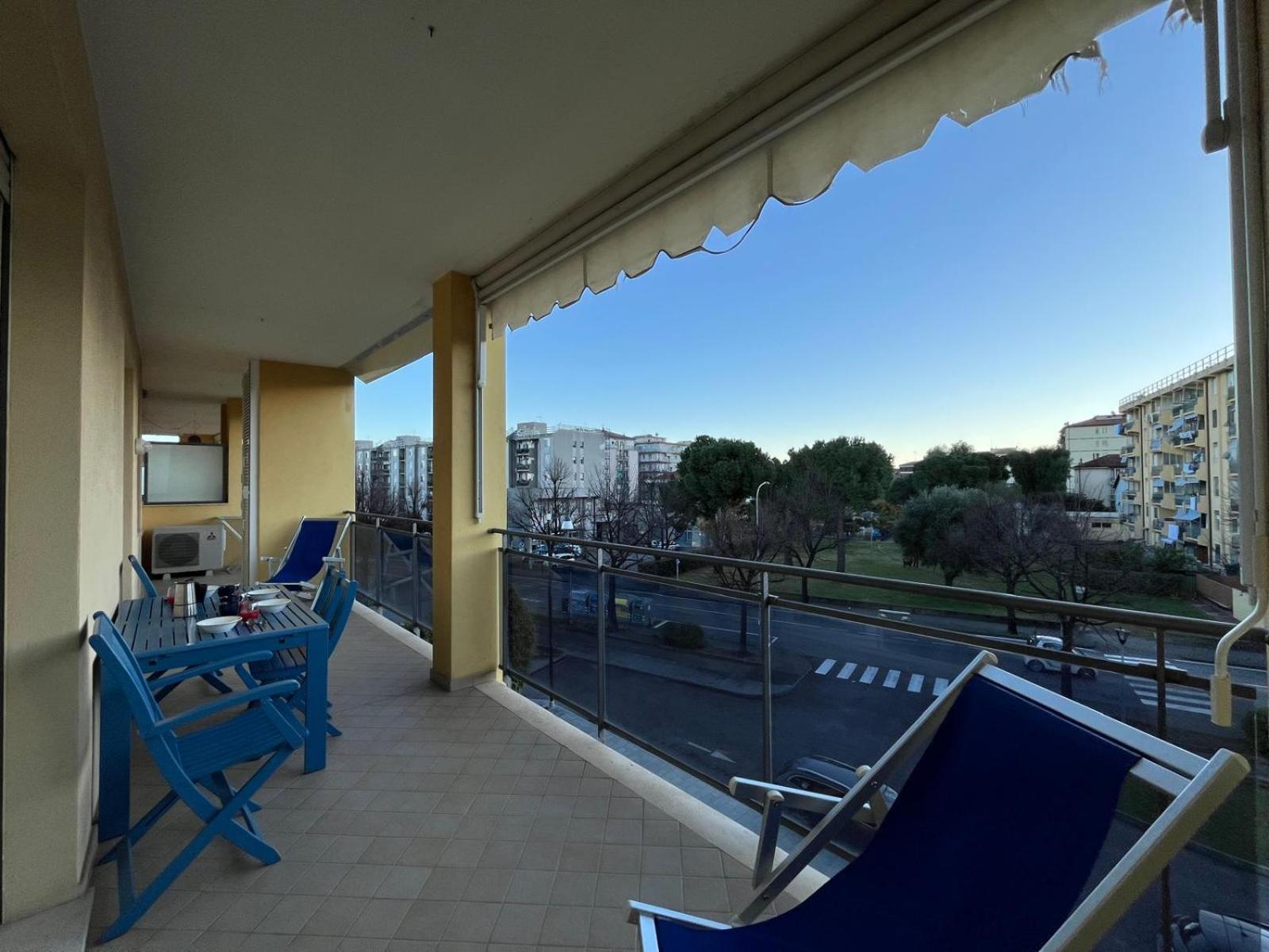 Dea Apartments Albenga Luaran gambar