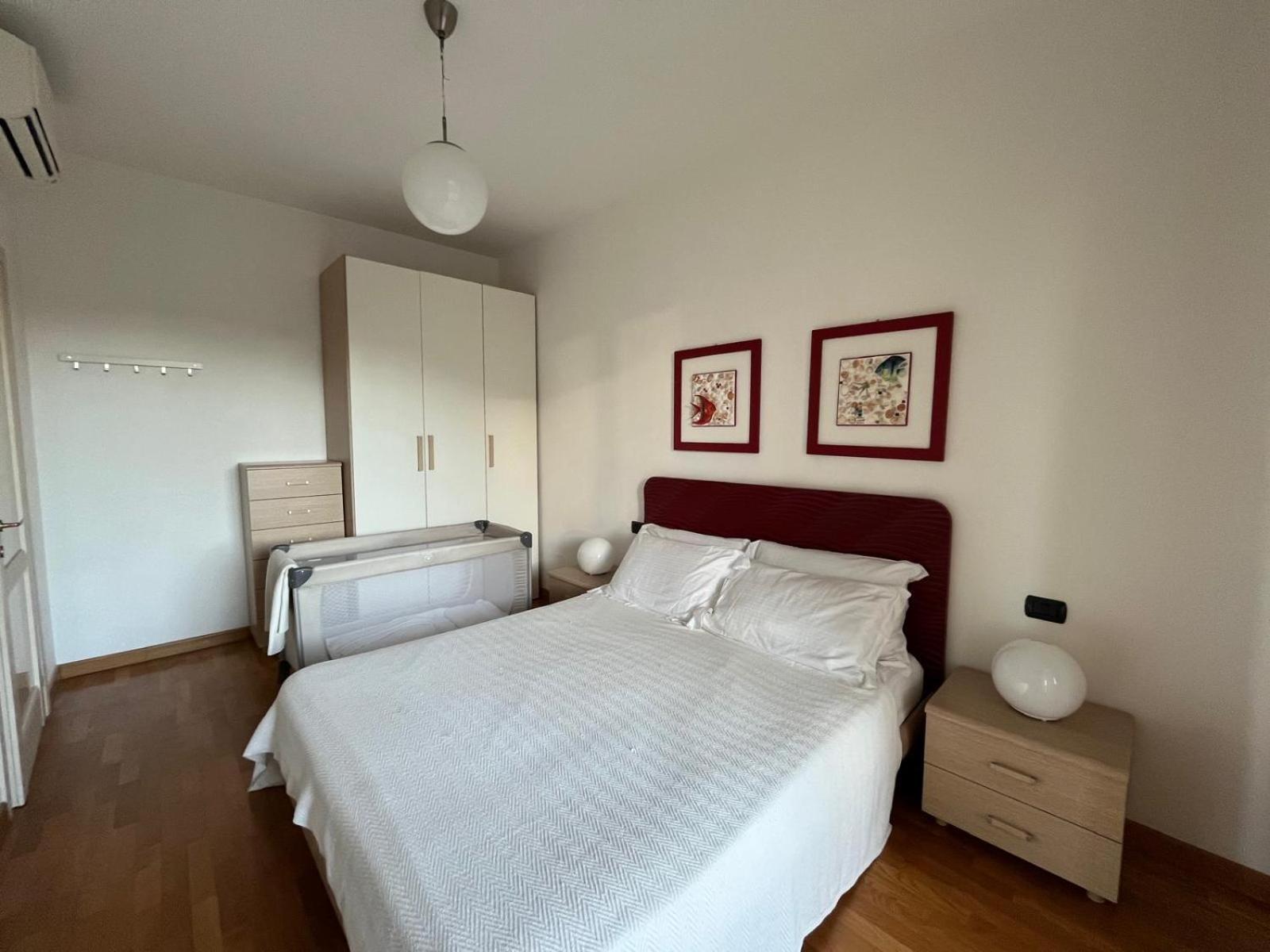 Dea Apartments Albenga Luaran gambar
