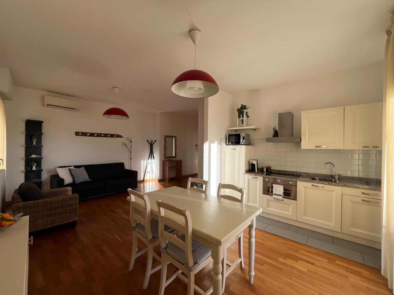 Dea Apartments Albenga Luaran gambar