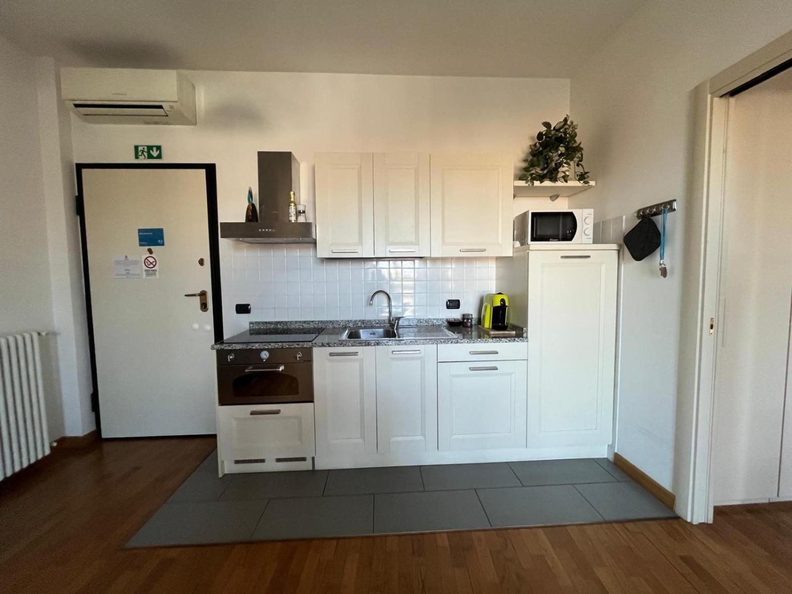 Dea Apartments Albenga Luaran gambar